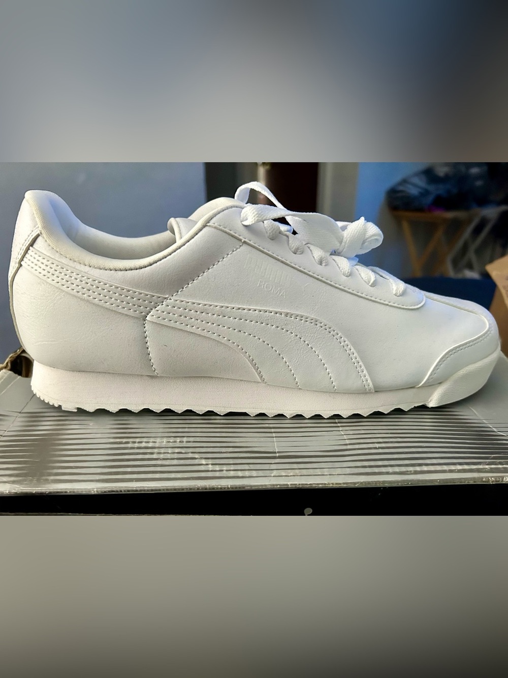 Puma Roma Men's White Leather Sneakers